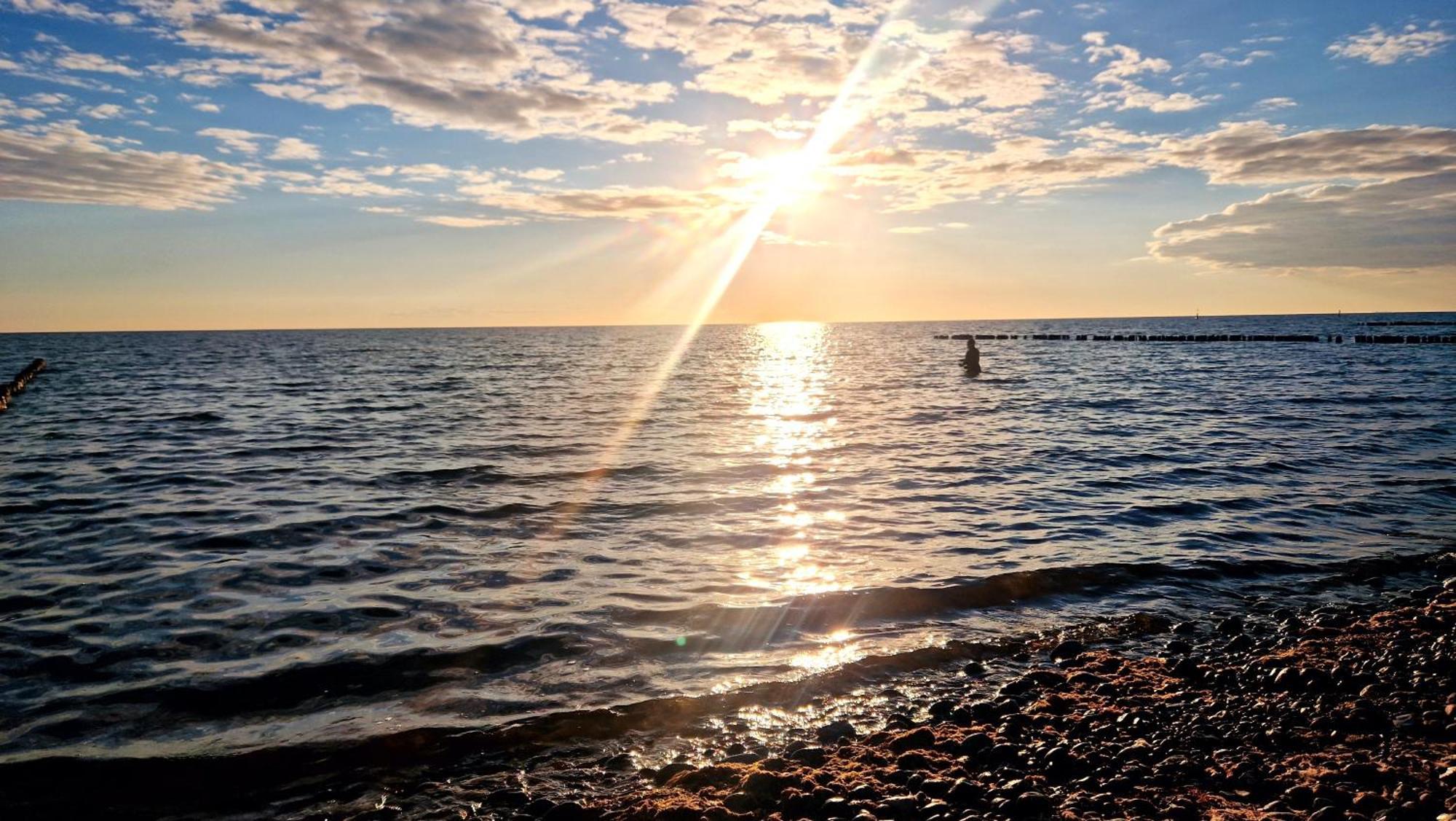 App 7U Erholsamen Sundowner Leilighet Dranske Eksteriør bilde